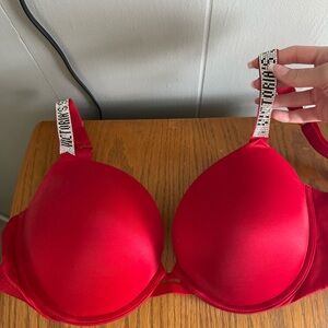 Victoria's Secret Red Shine Strap Push-Up Bra 34ddd
